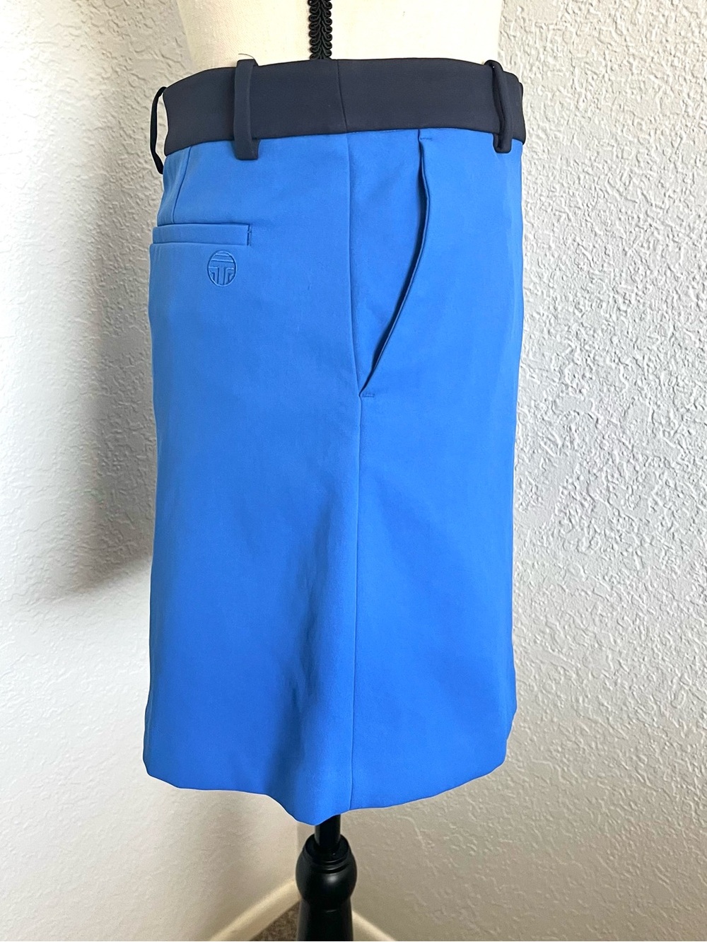 Tory Burch Sport Tech Twill Golf Skirt - Picture 4 of 7